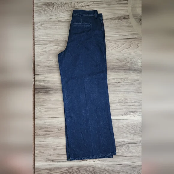 Madewell Superwide-Leg Jeans - Picture 9 of 13